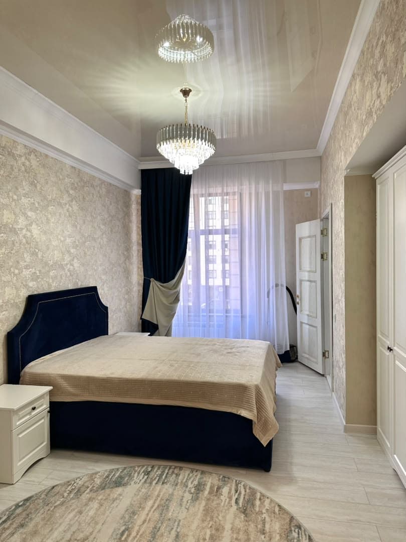 Элитка, 80 м2, этаж 4/13, ж/к Верона Резиденс, Сост: Евроремонт - фото 7