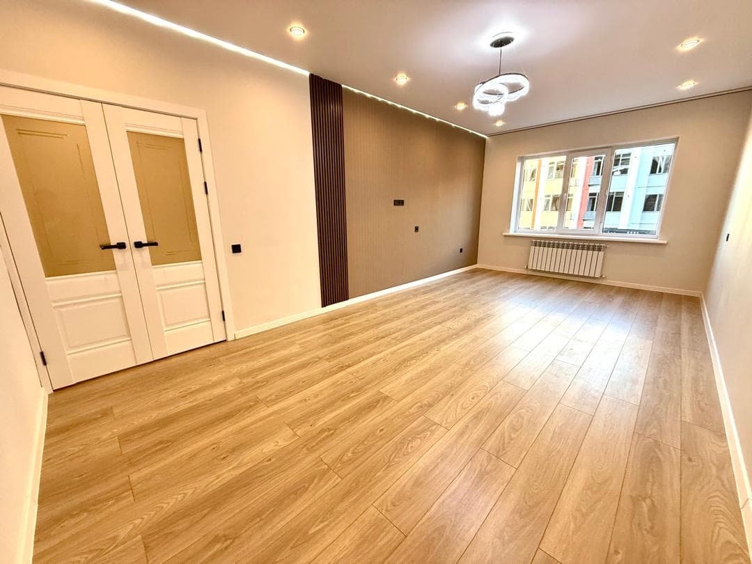 Элитка, 1 ком, 48 м2, этаж 7/10, ж/к JIbek City, Сост: Евроремонт - фото 2