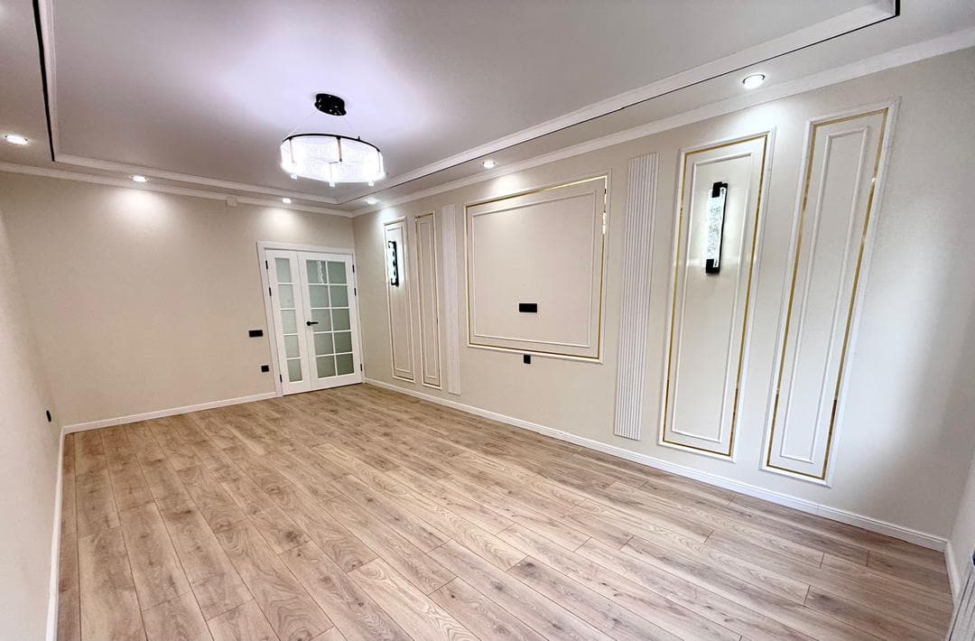 Элитка, 2 ком, 76.5 м2, этаж 1/10, ж/к JIbek City, Сост: Евроремонт - фото 1