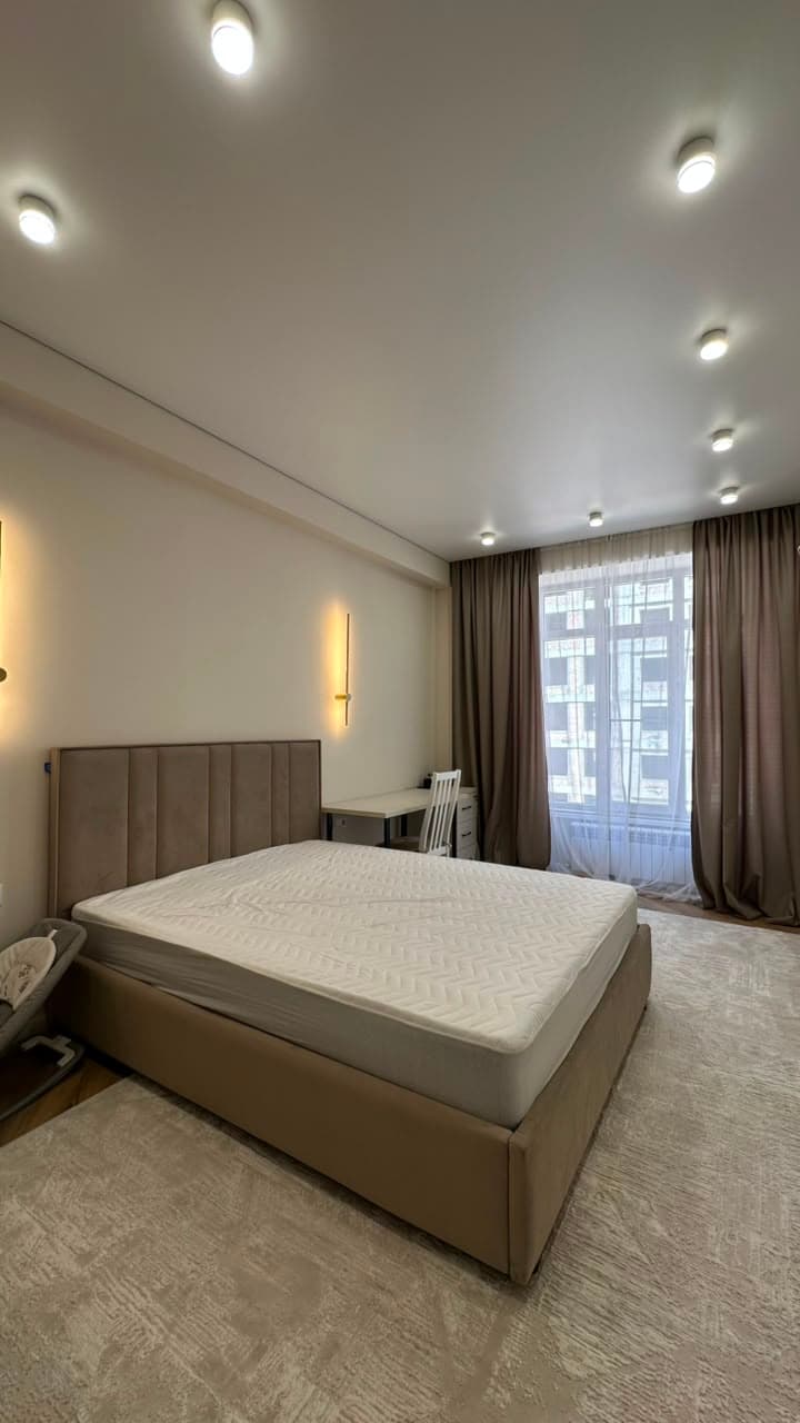 Элитка, 2 ком, 74 м2, этаж 4/12, ж/к Нью-Йорк сити (New York city), Сост: Евроремонт - фото 3