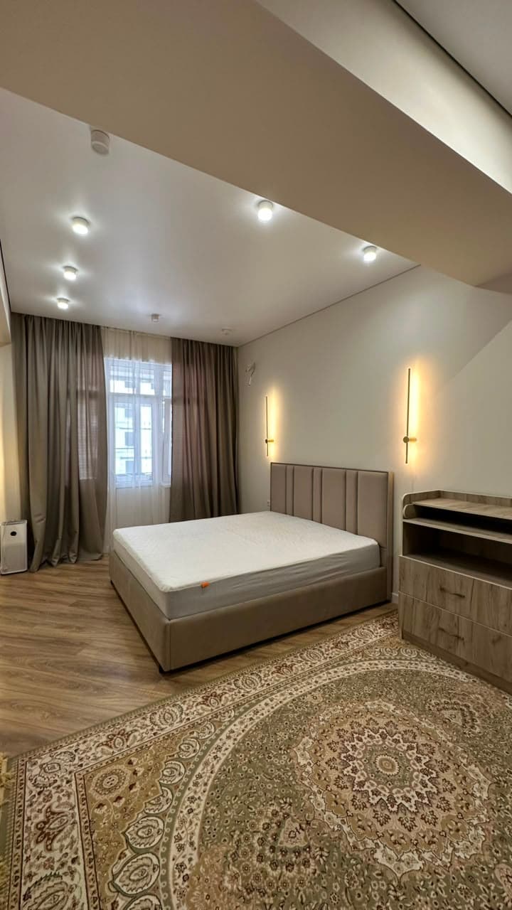 Элитка, 2 ком, 74 м2, этаж 4/12, ж/к Нью-Йорк сити (New York city), Сост: Евроремонт - фото 5