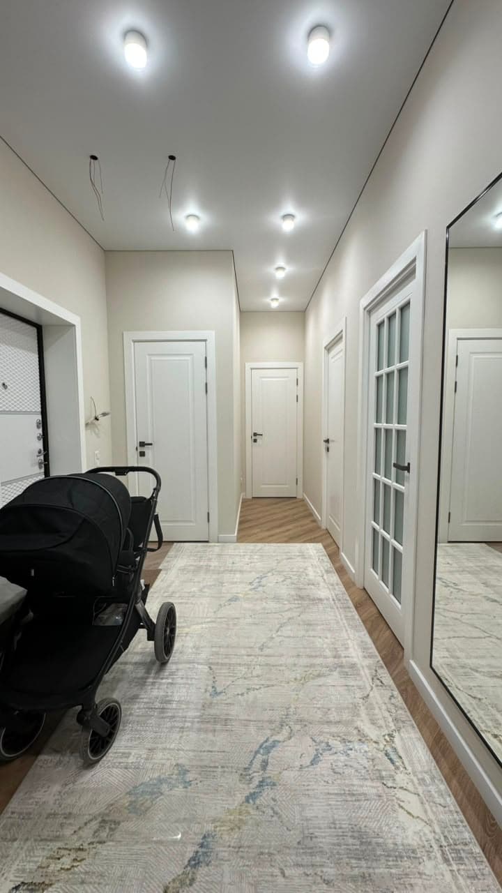 Элитка, 2 ком, 74 м2, этаж 4/12, ж/к Нью-Йорк сити (New York city), Сост: Евроремонт - фото 8