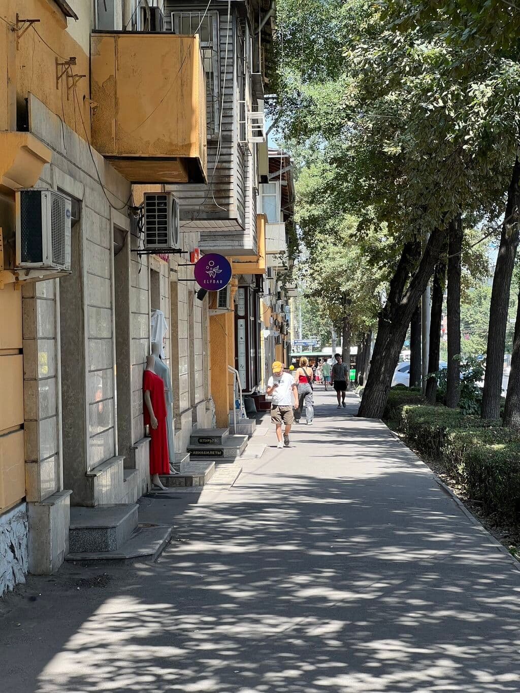 Магазин, Коммерческая, 75 м2, этаж 1/2, Сост: Евроремонт - фото 1