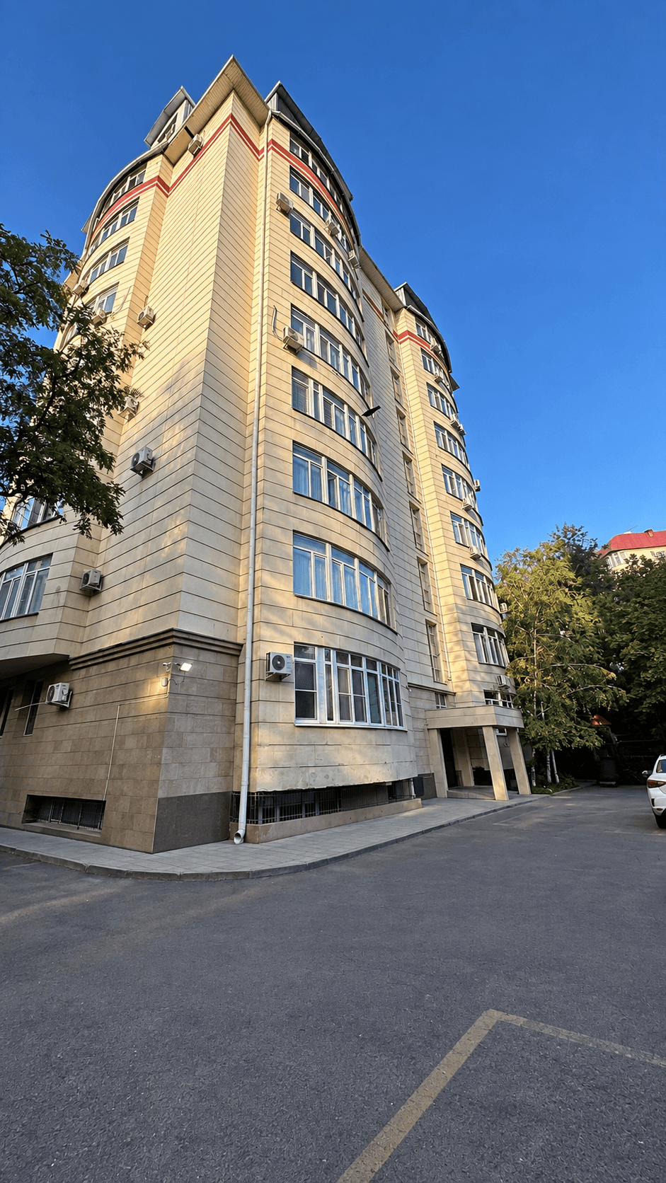 Элитка, 2 ком, 95 м2, этаж 3/9, Сост: Хорошее - фото 2