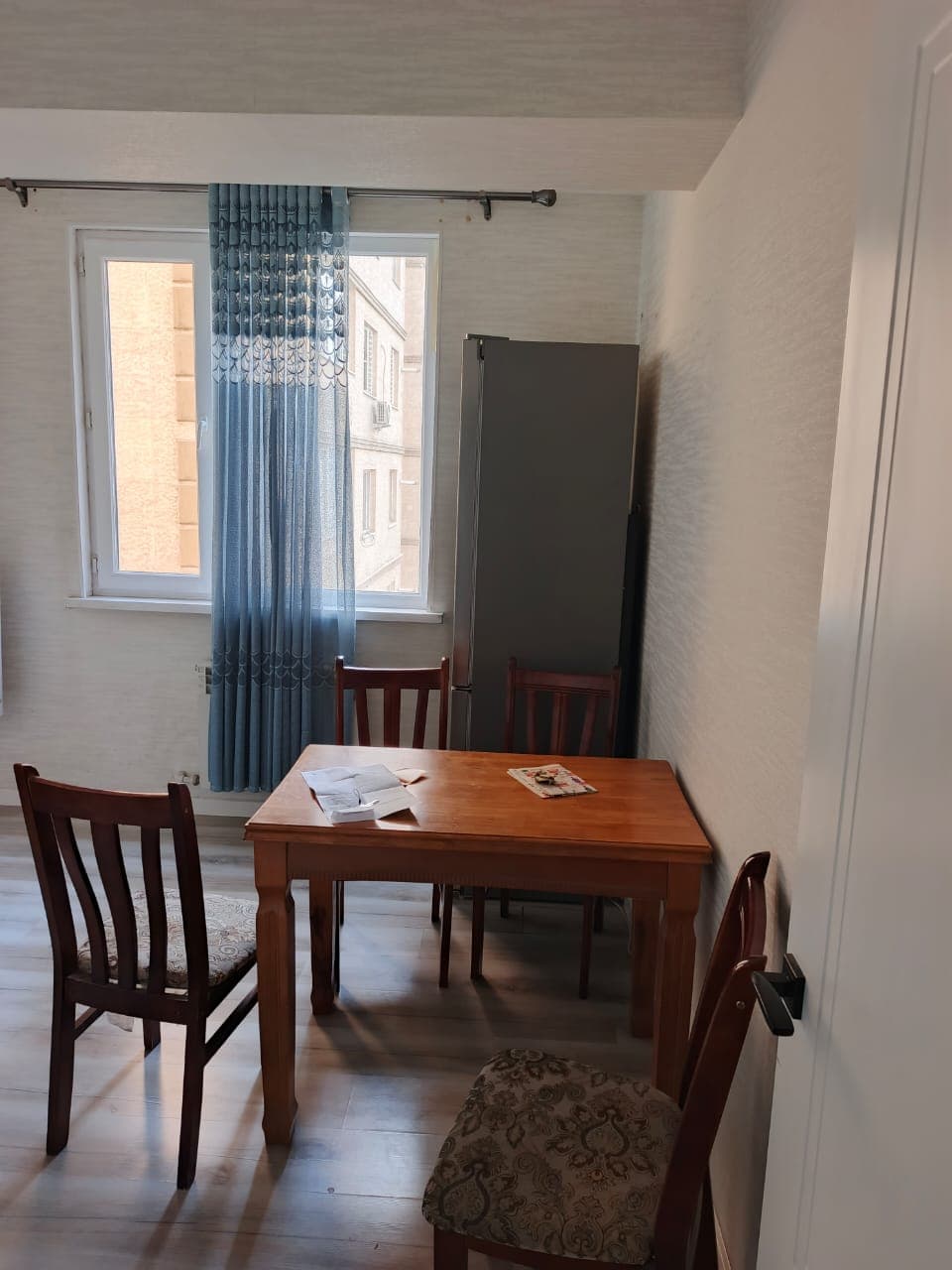 Элитка, 2 ком, 65 м2, этаж 3/9, Сост: Хорошее - фото 1