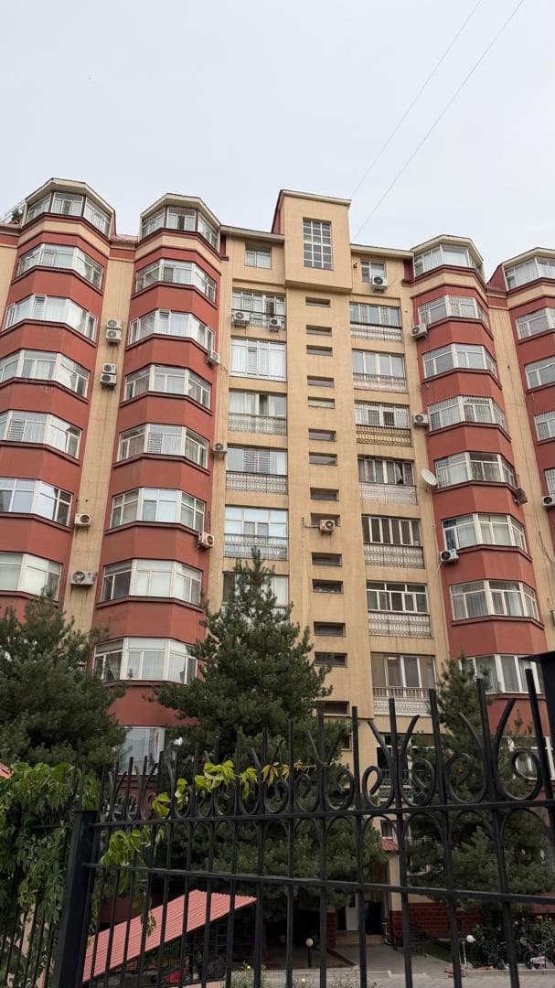 Элитка, 4 ком, 170 м2, этаж 6/10, ж/к ЖК Керемет, Сост: Хорошее
