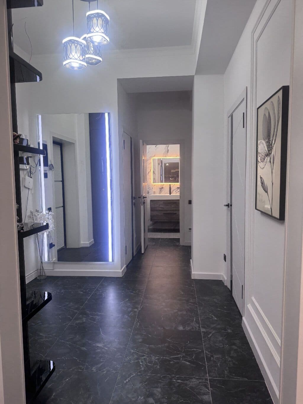 Элитка, 3 ком, 70 м2, этаж 5/12, ж/к Нью-Йорк сити (New York city), Сост: Евроремонт - фото 4