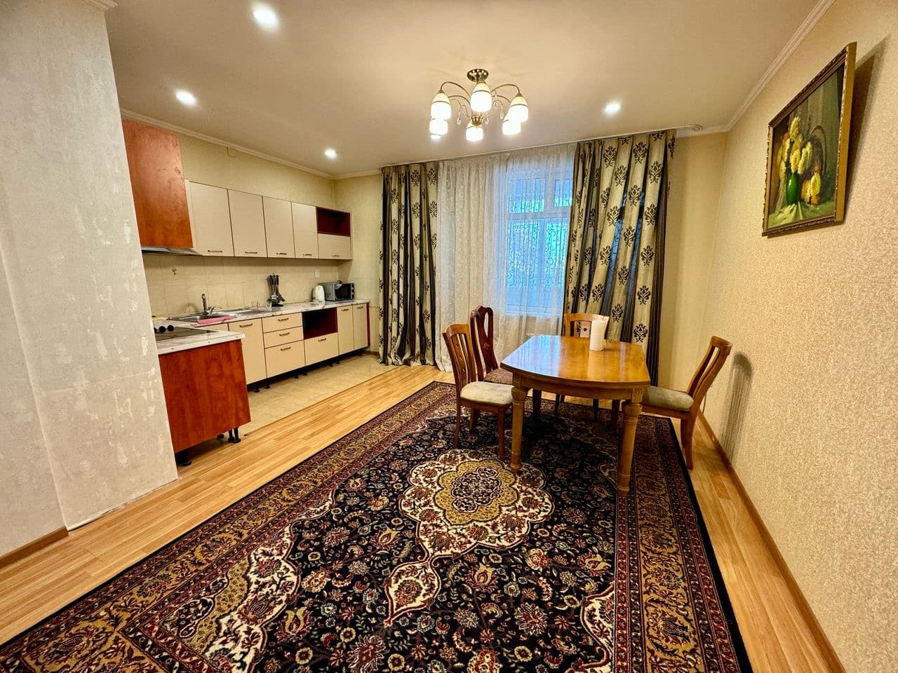 Элитка, 4 ком, 185 м2, этаж 1/10, ж/к ЖК Керемет, Сост: Хорошее - фото 2