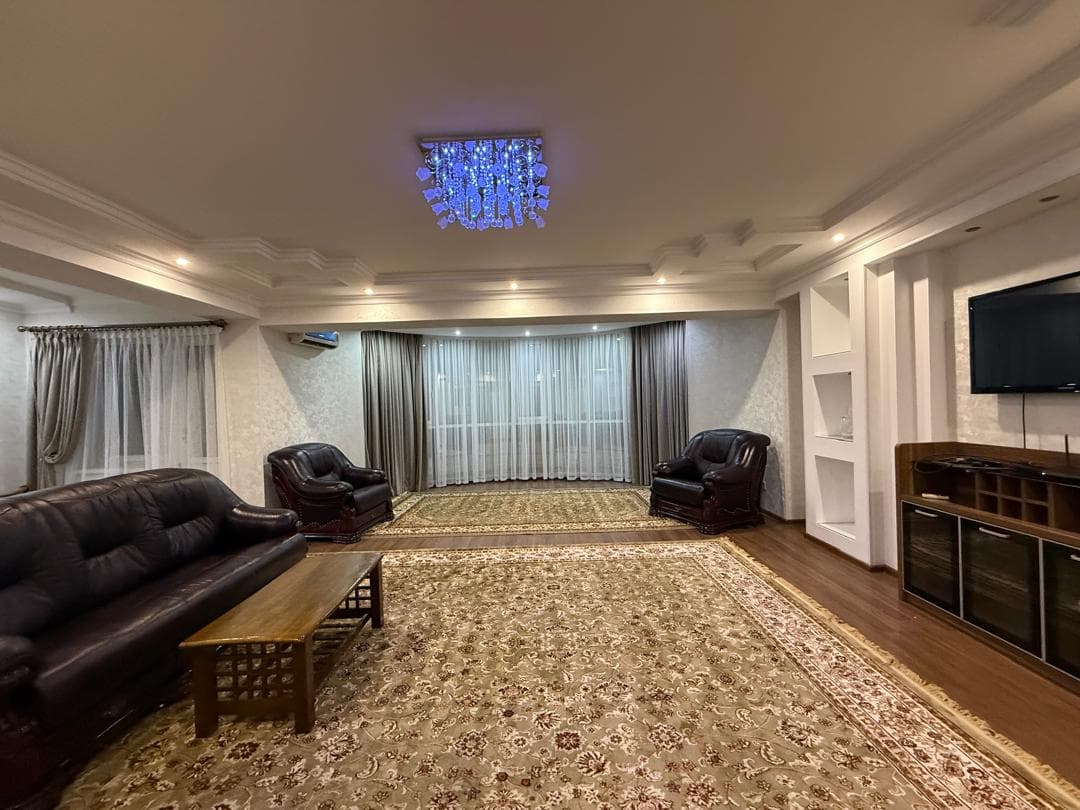 Элитка, 4 ком, 180 м2, этаж 6/8, Сост: Хорошее - фото 4