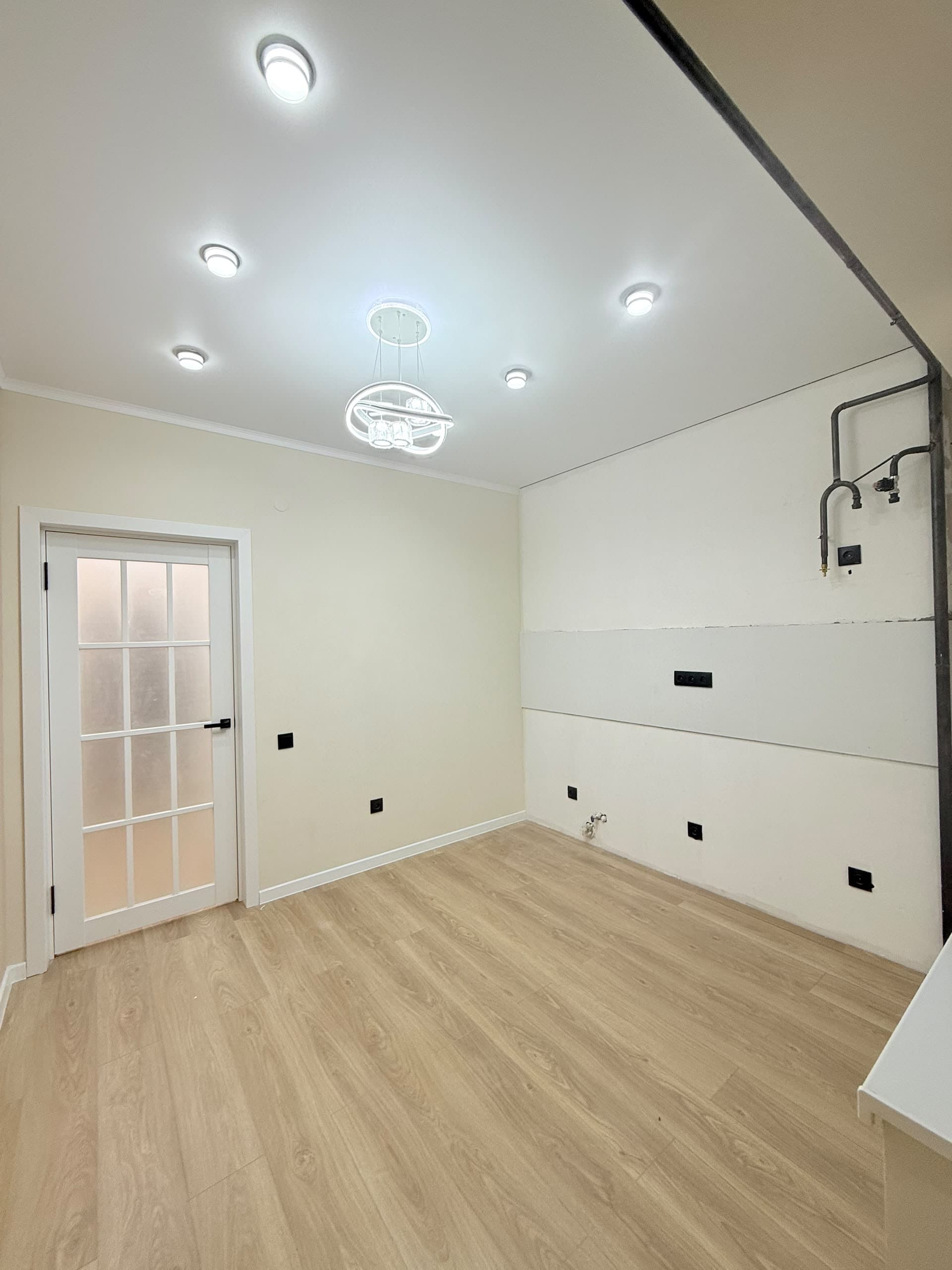 Продажа, Элитка, 1 ком, 42 м2, этаж 11/12, ж/к Green-Park (Грин Парк), Сост: Евроремонт - фото 1