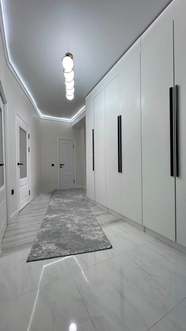 Элитка, 80 м2, этаж 7/11, ж/к Мастер Групп, Сост: Евроремонт - фото 10