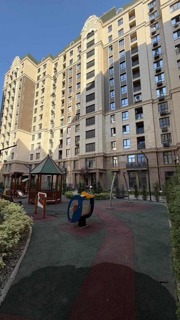 Элитка, 2 ком, 80 м2, этаж 11/14, ж/к Роял(Royal), Сост: Евроремонт - фото 13