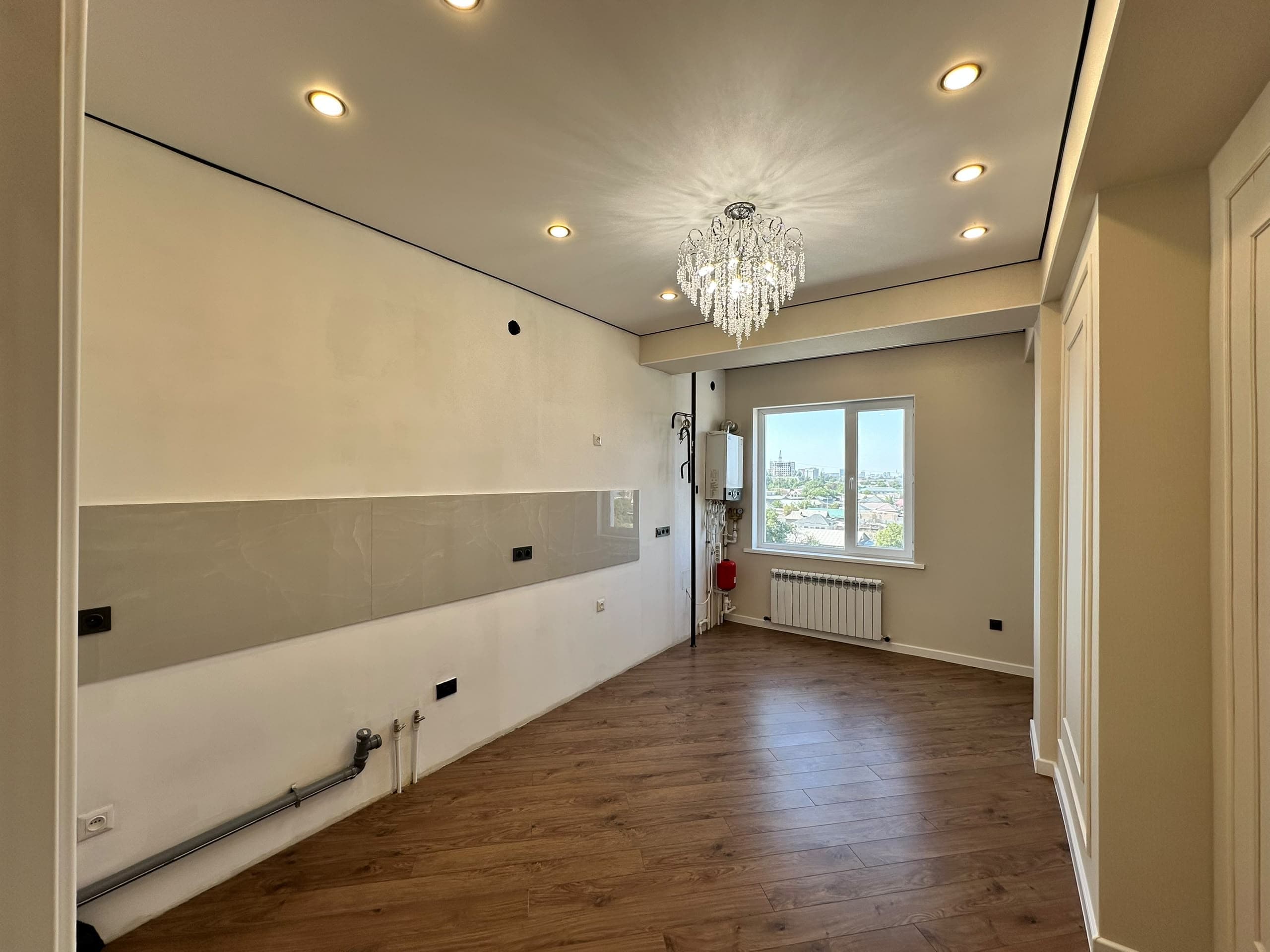 Элитка, 4 ком, 94 м2, этаж 7/10, ж/к Восток Сити (Vostok City), Сост: Евроремонт - фото 2