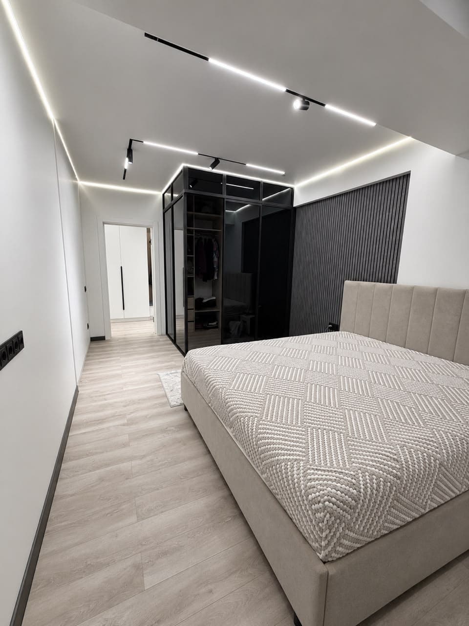 Элитка, 2 ком, 60 м2, этаж 5/16, ж/к СК Шерой, Сост: Евроремонт - фото 1
