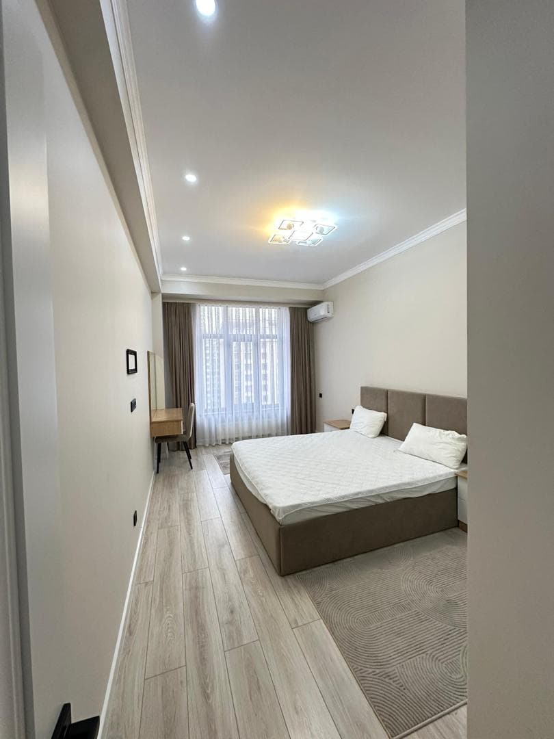 Элитка, 2 ком, 77 м2, этаж 7/12, ж/к Парк Авеню (Park Avenue), Сост: Евроремонт - фото 2