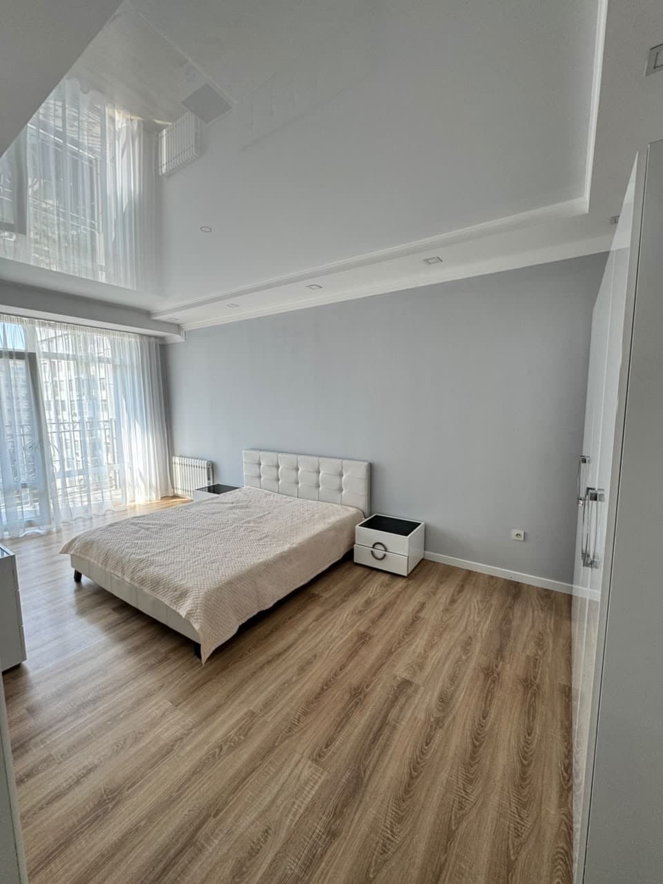 Элитка, 3 ком, 130 м2, этаж 7/12, ж/к Фрунзе, Сост: Евроремонт - фото 2