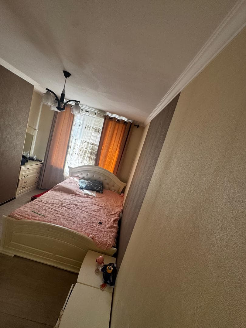 Элитка, 2 ком, 65 м2, этаж 6/8, Сост: Хорошее