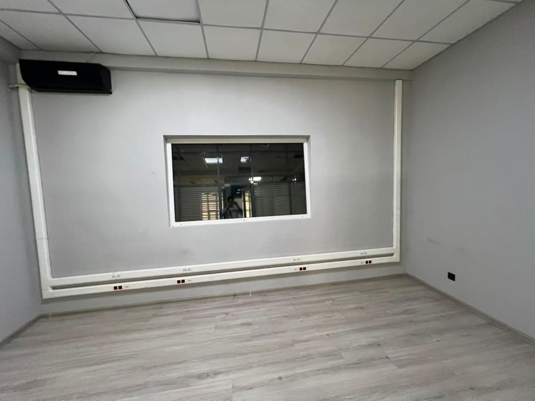 Офис, Коммерческая, 300 м2, этаж 1/1, Сост: Евроремонт - фото 8