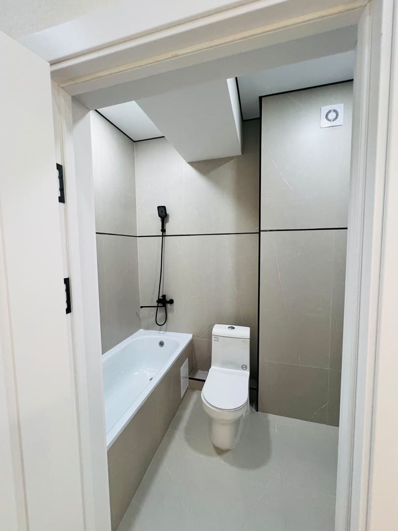 Элитка, 2 ком, 42 м2, этаж 14/14, ж/к Пишпек (Pishpek), Сост: Хорошее - фото 1