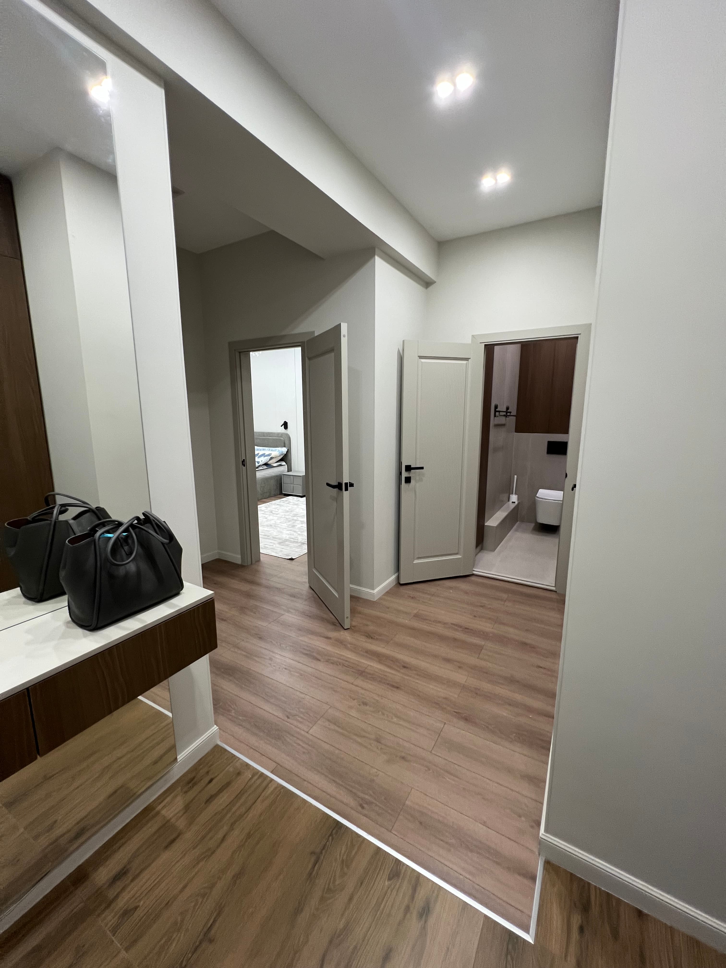 Элитка, 73 м2, этаж 9/15, ж/к Крейсер (Kreyser), Сост: Евроремонт - фото 1