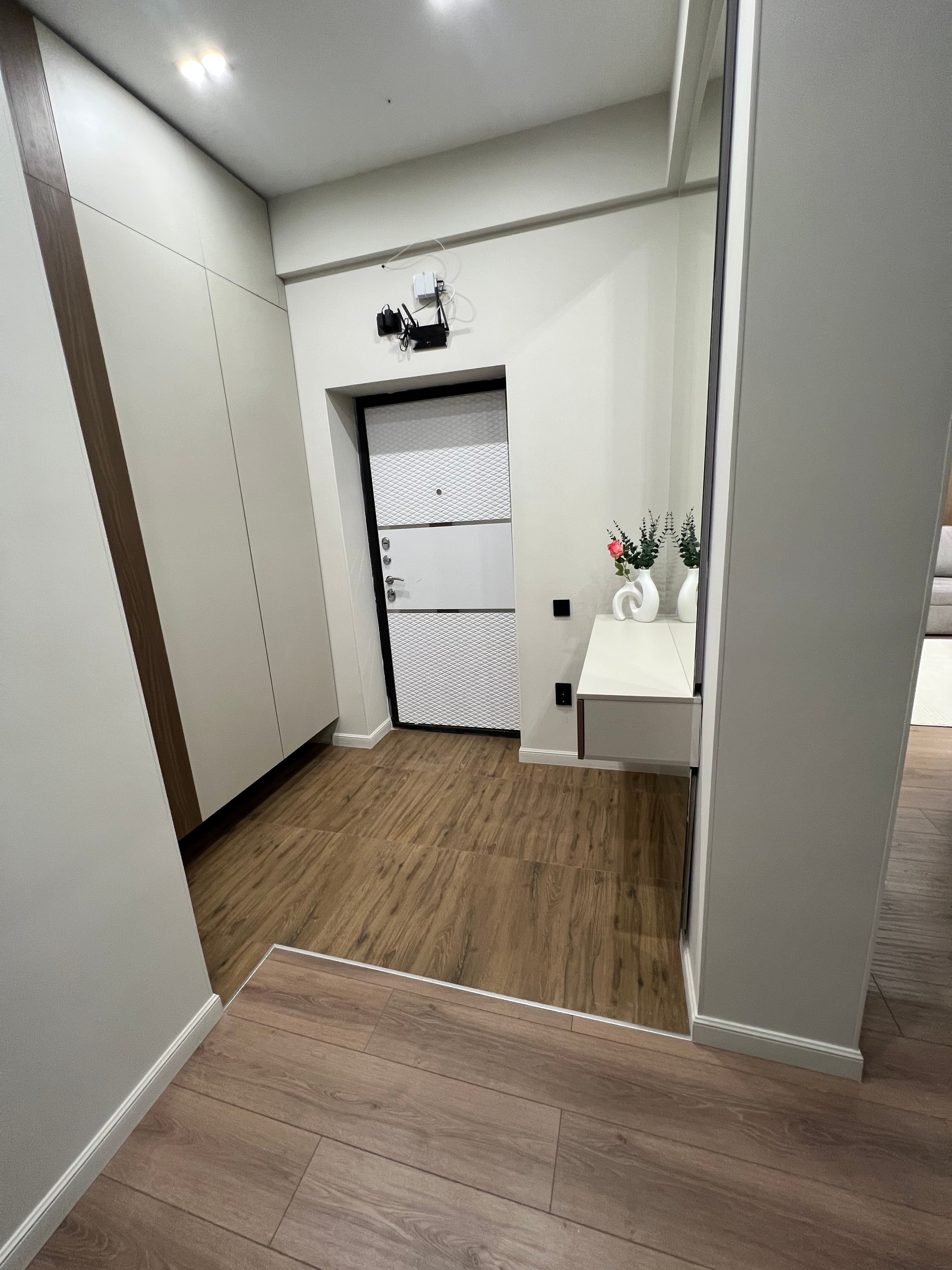 Элитка, 73 м2, этаж 9/15, ж/к Крейсер (Kreyser), Сост: Евроремонт - фото 2