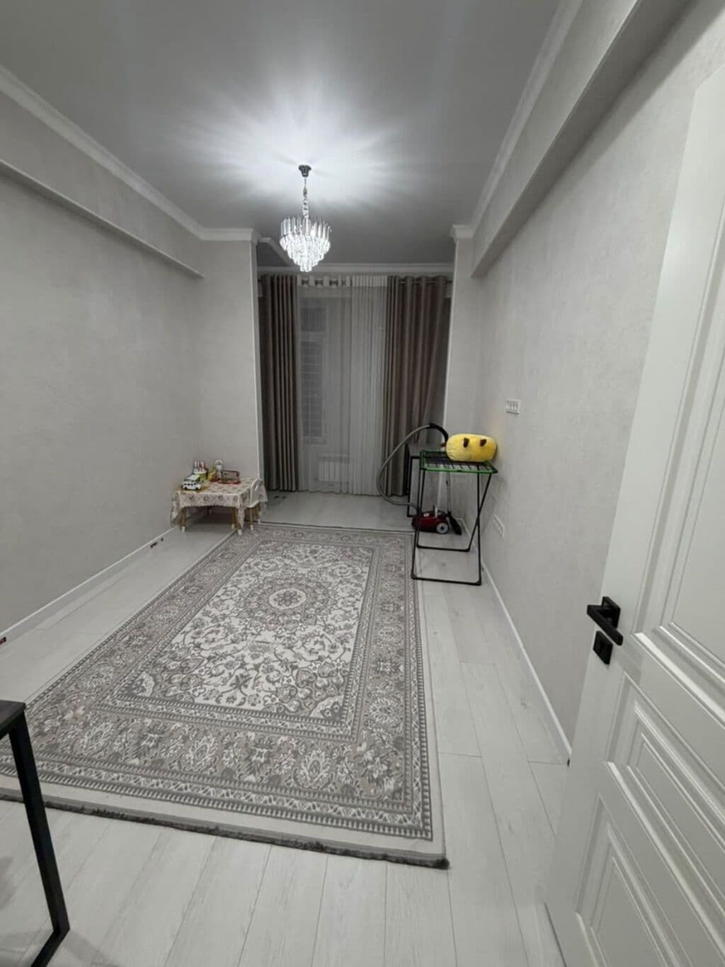 Элитка, 3 ком, 70 м2, этаж 12/13, Сост: Евроремонт - фото 13