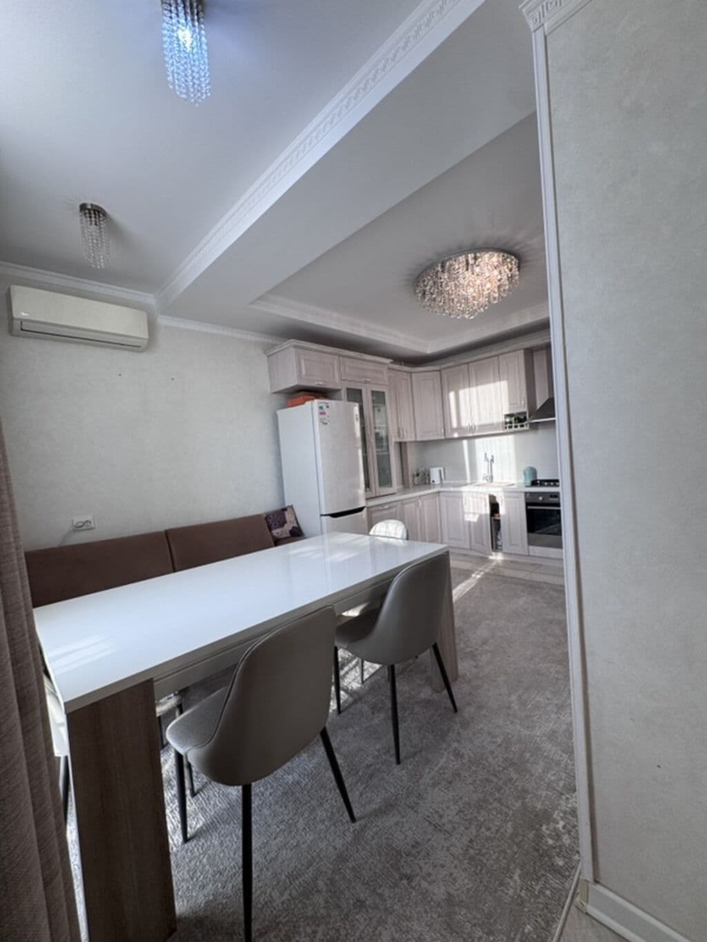 Элитка, 3 ком, 90 м2, этаж 8/12, ж/к 7 Небо, Сост: Евроремонт - фото 5