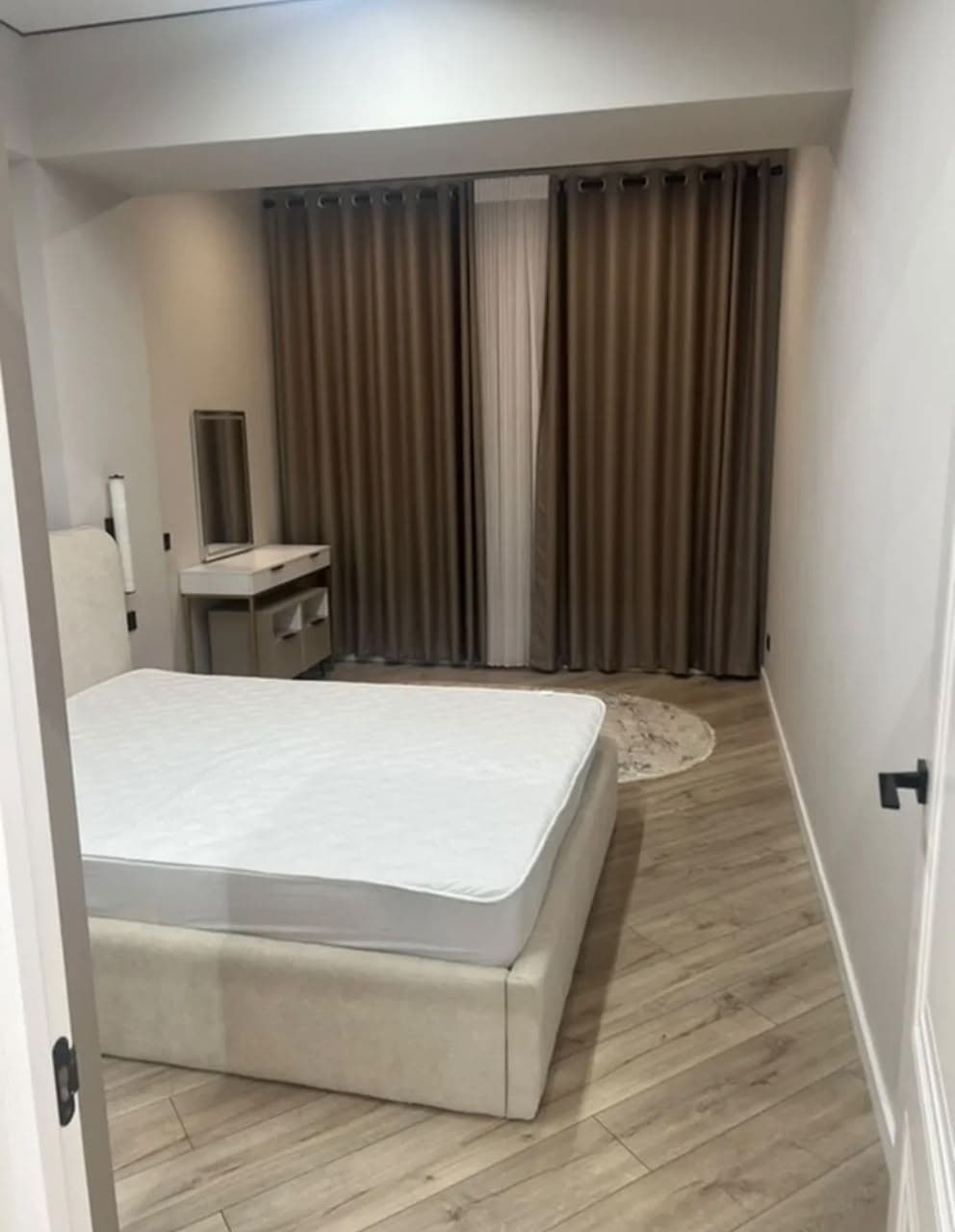 Элитка, 1 ком, 50 м2, этаж 7/14, ж/к Aalam City, Сост: Евроремонт - фото 4