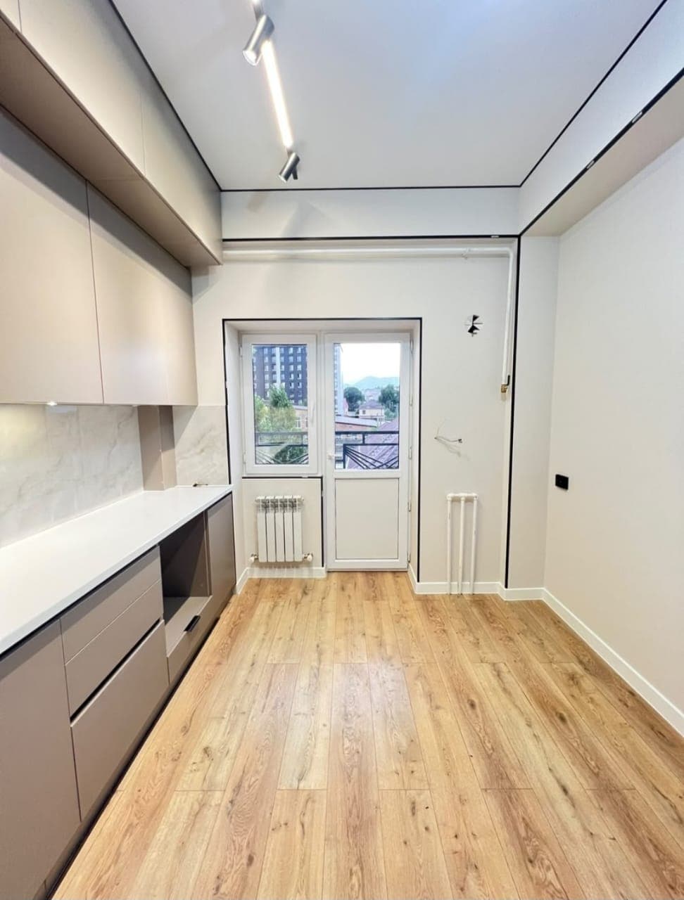 Элитка, 1 ком, 43 м2, этаж 4/10, ж/к Сейтек (Seytek), Сост: Евроремонт - фото 2