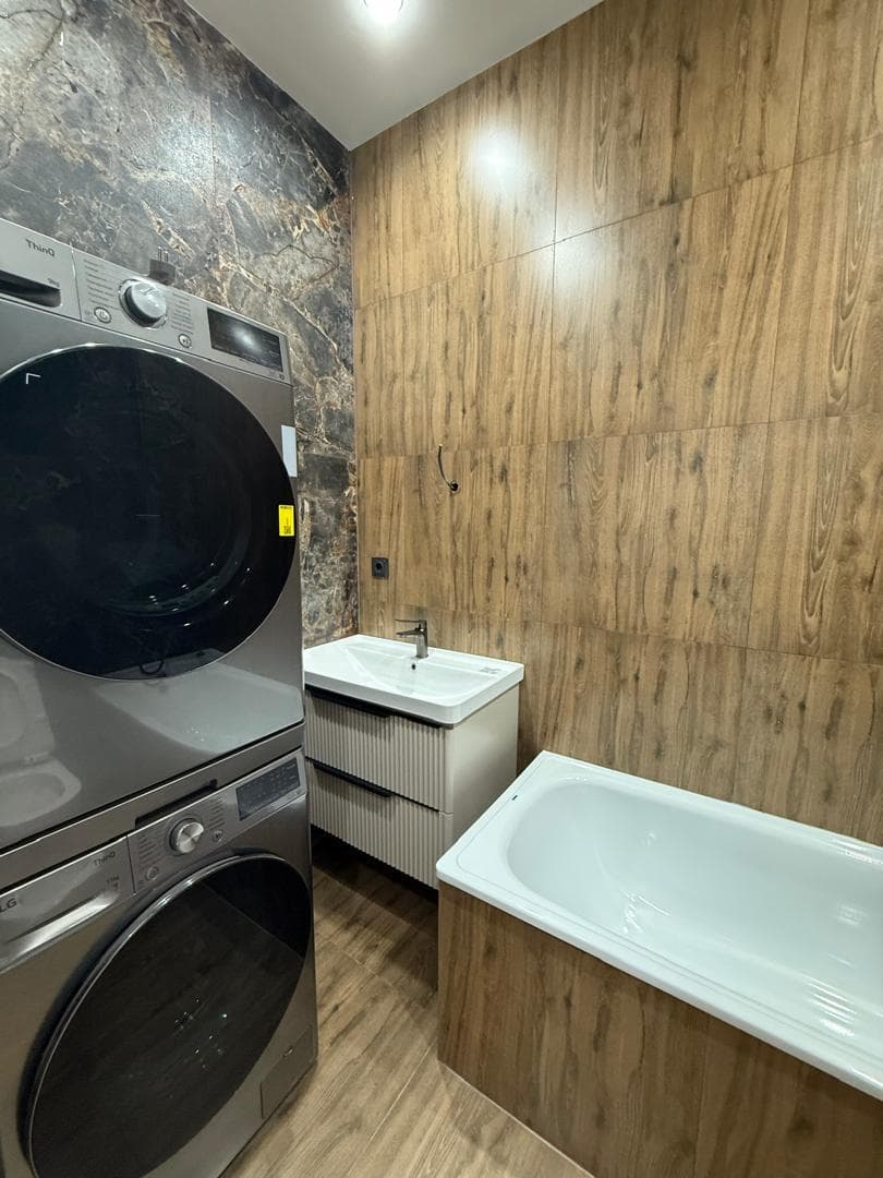 Элитка, 4 ком, 150 м2, этаж 10/10, Сост: Евроремонт - фото 12