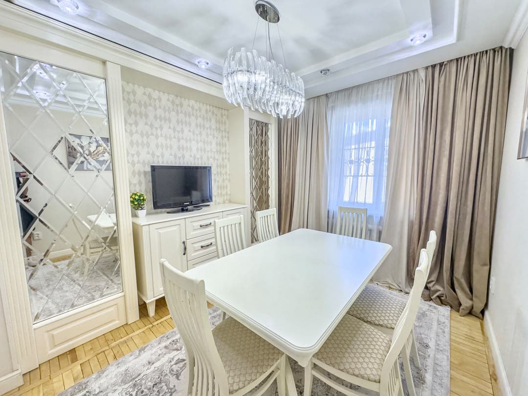 Элитка, 4 ком, 90 м2, этаж 1/5, Сост: Евроремонт - фото 8