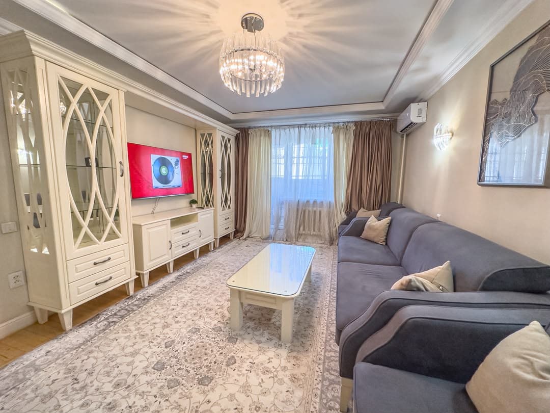 Элитка, 4 ком, 90 м2, этаж 1/5, Сост: Евроремонт - фото 9