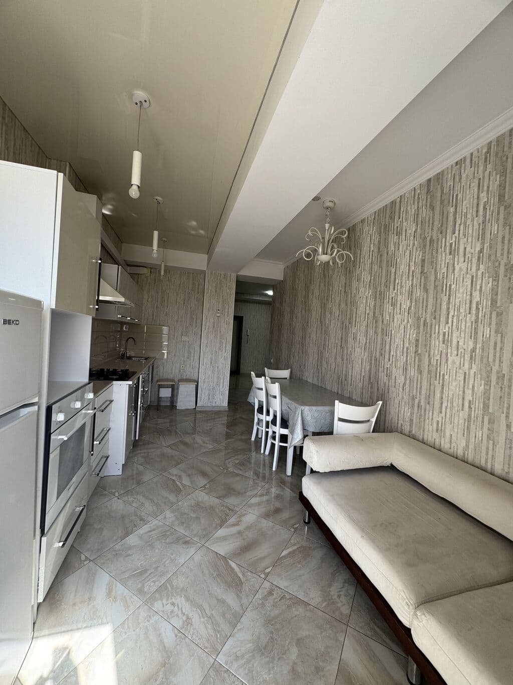 Элитка, 3 ком, 100 м2, этаж 9/10, Сост: Евроремонт - фото 8
