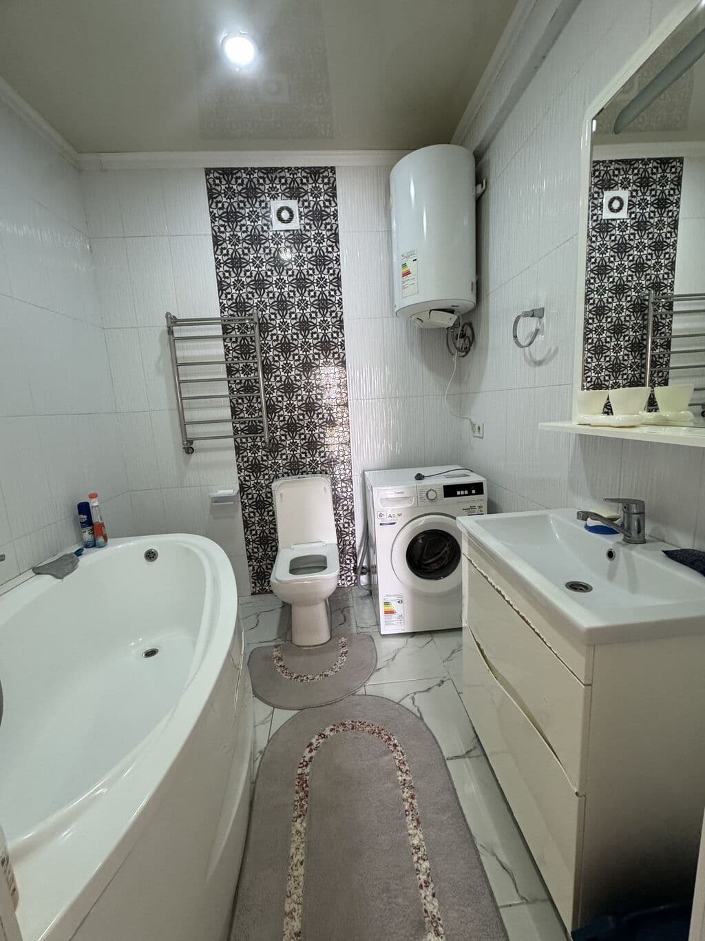 Элитка, 3 ком, 100 м2, этаж 9/10, Сост: Евроремонт - фото 10