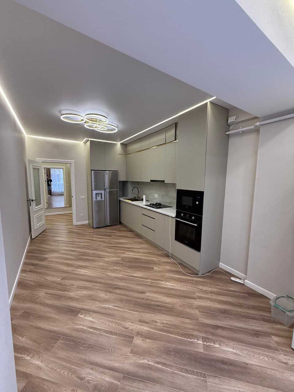 Элитка, 2 ком, 75.3 м2, этаж 2/12, Сост: Евроремонт - фото 6