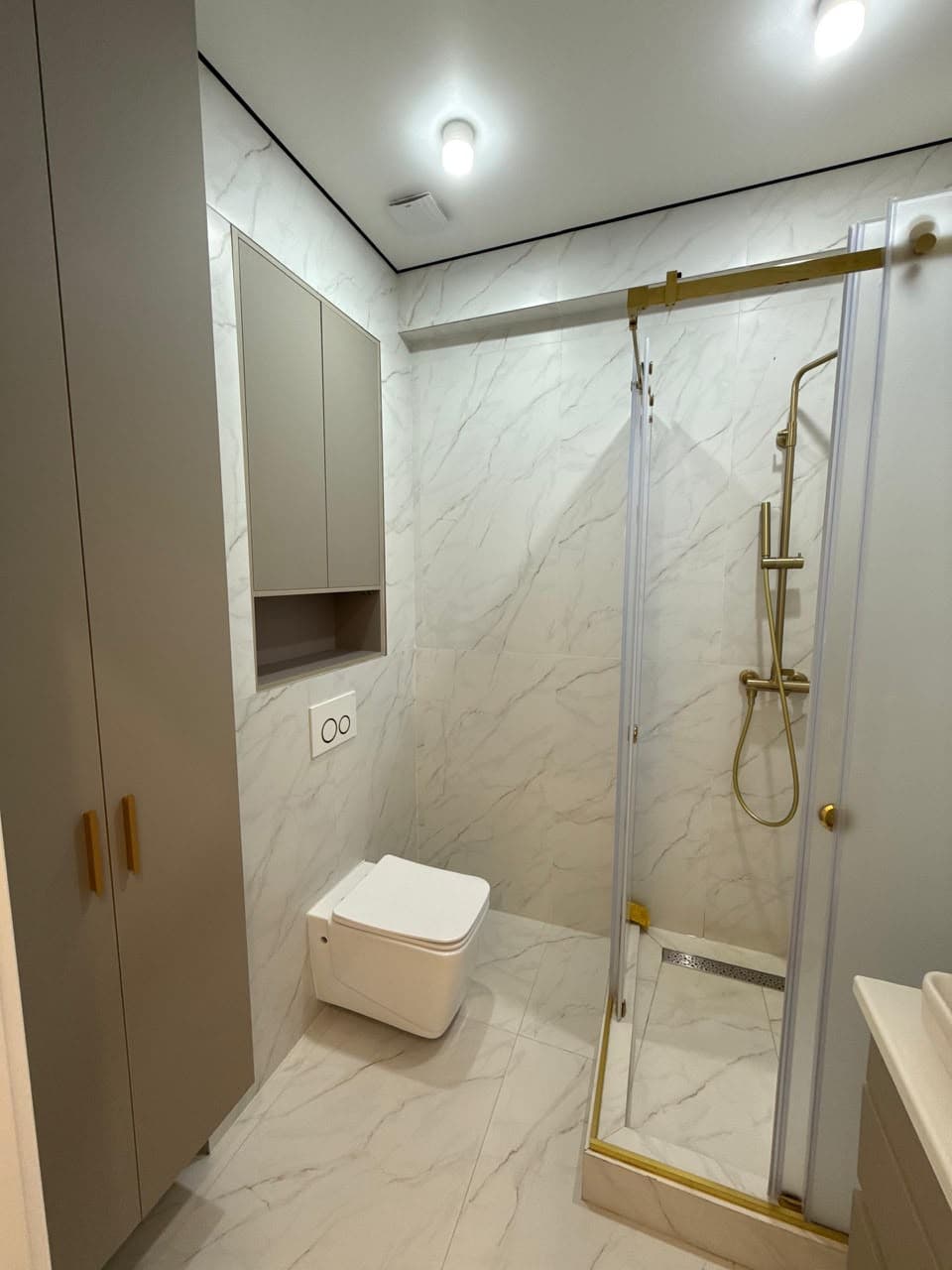 Элитка, 2 ком, 75.3 м2, этаж 2/12, Сост: Евроремонт - фото 12