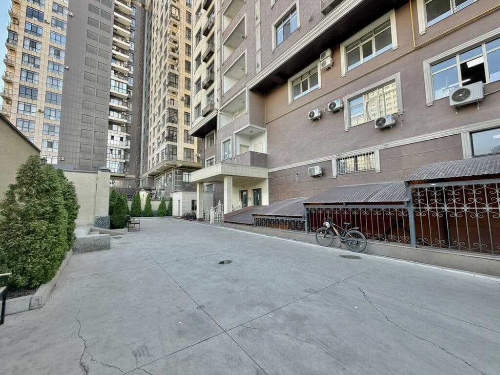 Элитка, 64 м2, этаж 7/14, ж/к Оникс (Onyx), Сост: Евроремонт - фото 3