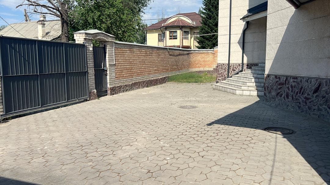 Офис, Коммерческая, 320 м2, Сост: Хорошее - фото 16