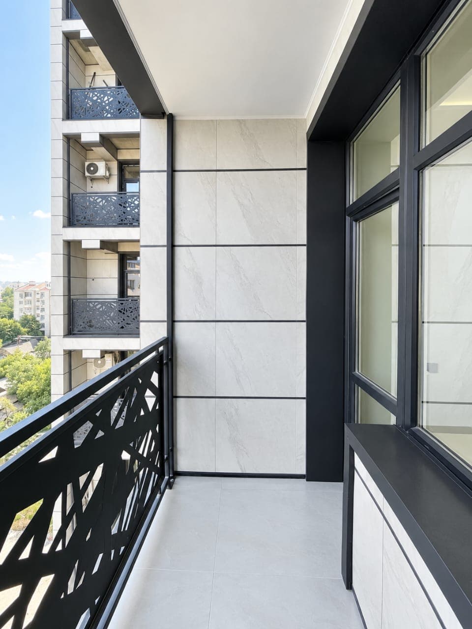 Property 100201 - Image 2