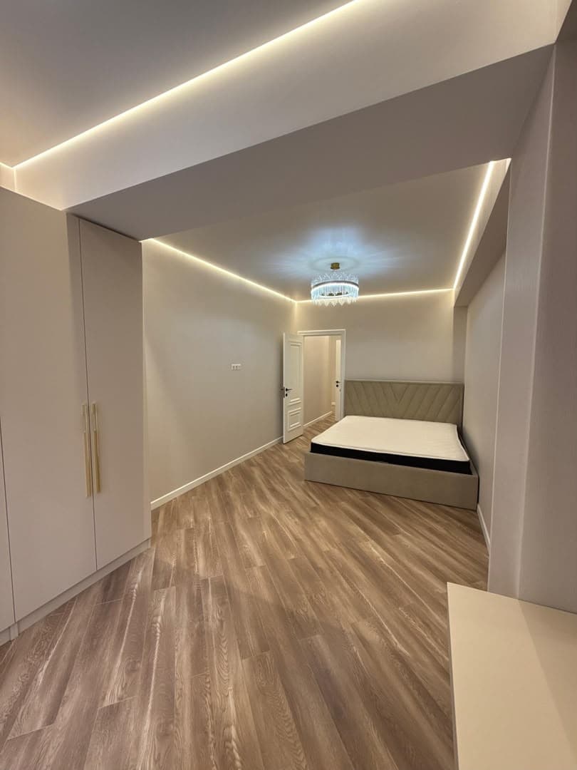 Элитка, 2 ком, 75 м2, этаж 2/12, ж/к Каусар Билдинг(Kausar Building), Сост: Евроремонт - фото 18