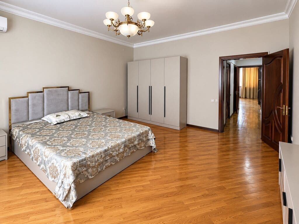 Элитка, 4 ком, 216 м2, этаж 3/7, Сост: Евроремонт