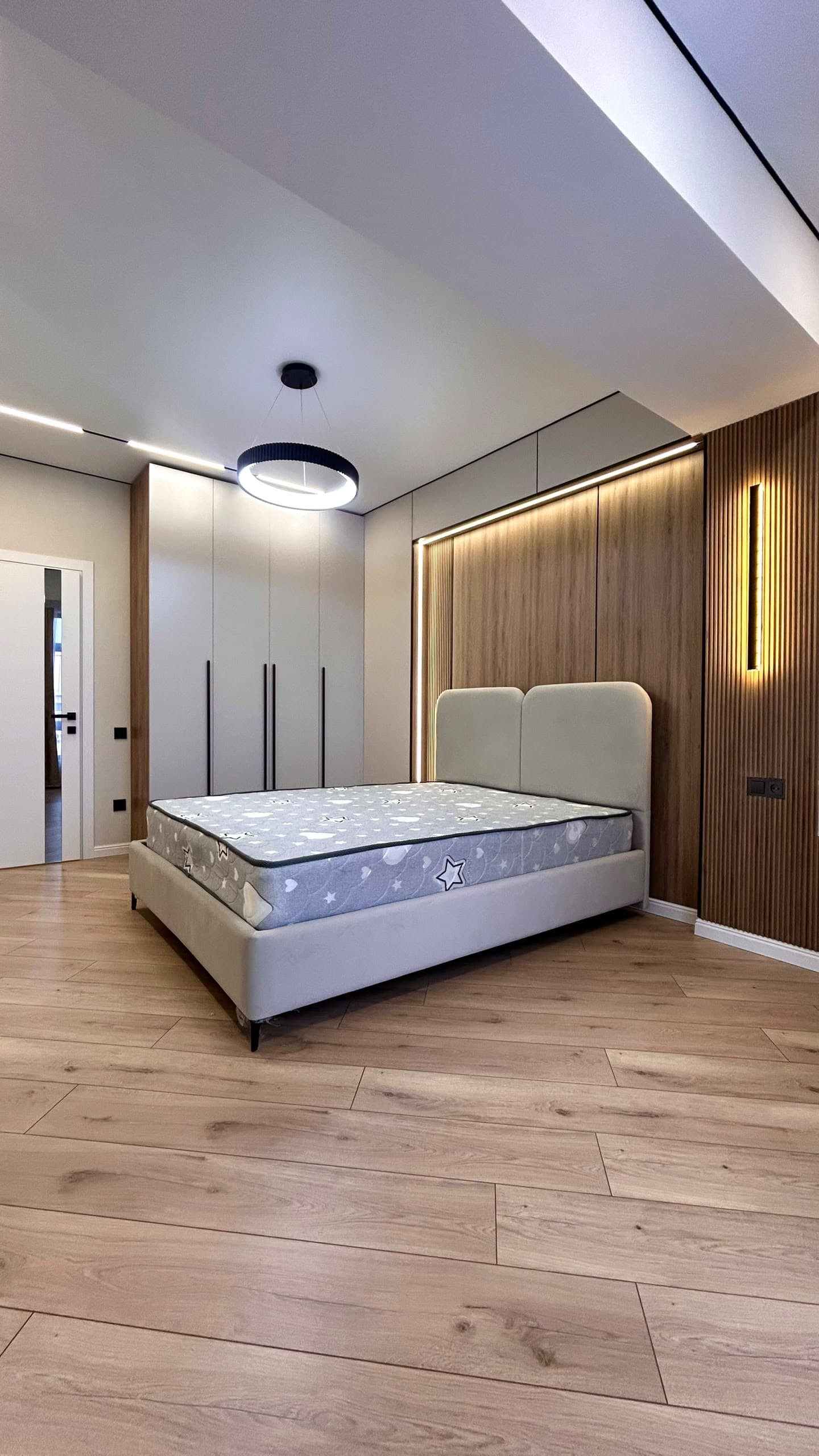 Продажа, Элитка, 2 ком, 72 м2, этаж 11/12, ж/к ЖК Академия, Сост: Евроремонт - фото 4