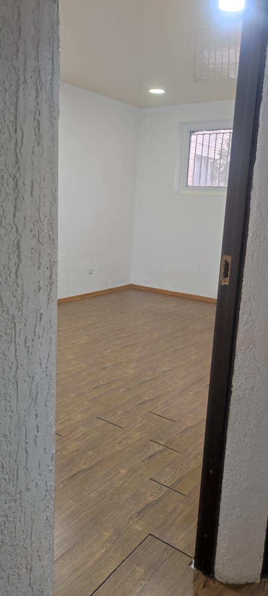 Цокольный этаж, Коммерческая, 68 м2, этаж 0/9, Сост: Хорошее - фото 7