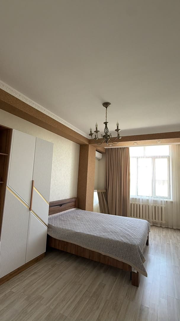 Элитка, 3 ком, 90 м2, этаж 4/9, Сост: Евроремонт - фото 2