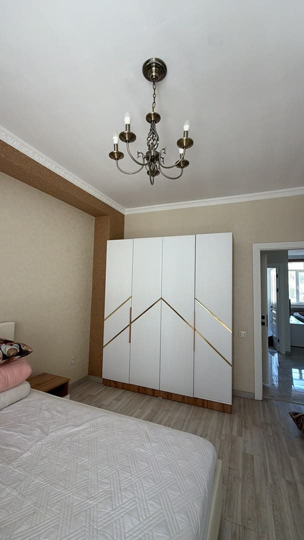 Элитка, 3 ком, 90 м2, этаж 4/9, Сост: Евроремонт - фото 5