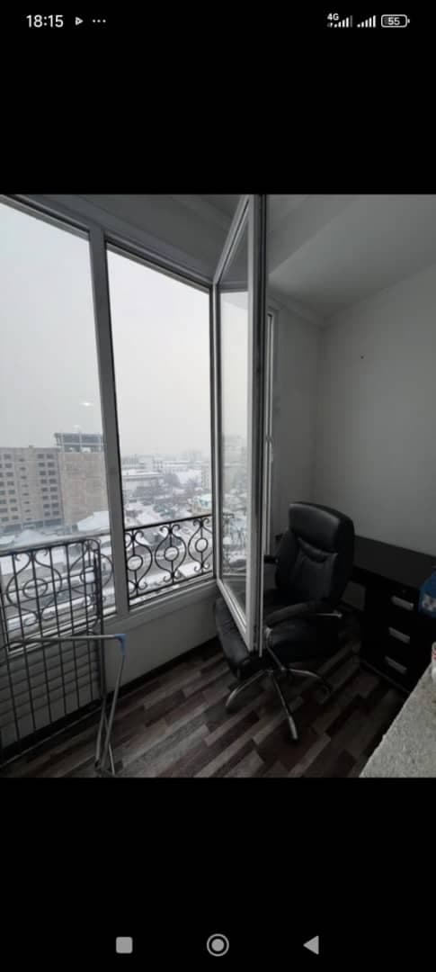 Элитка, 2 ком, 69.5 м2, этаж 9/10, Сост: Среднее - фото 13