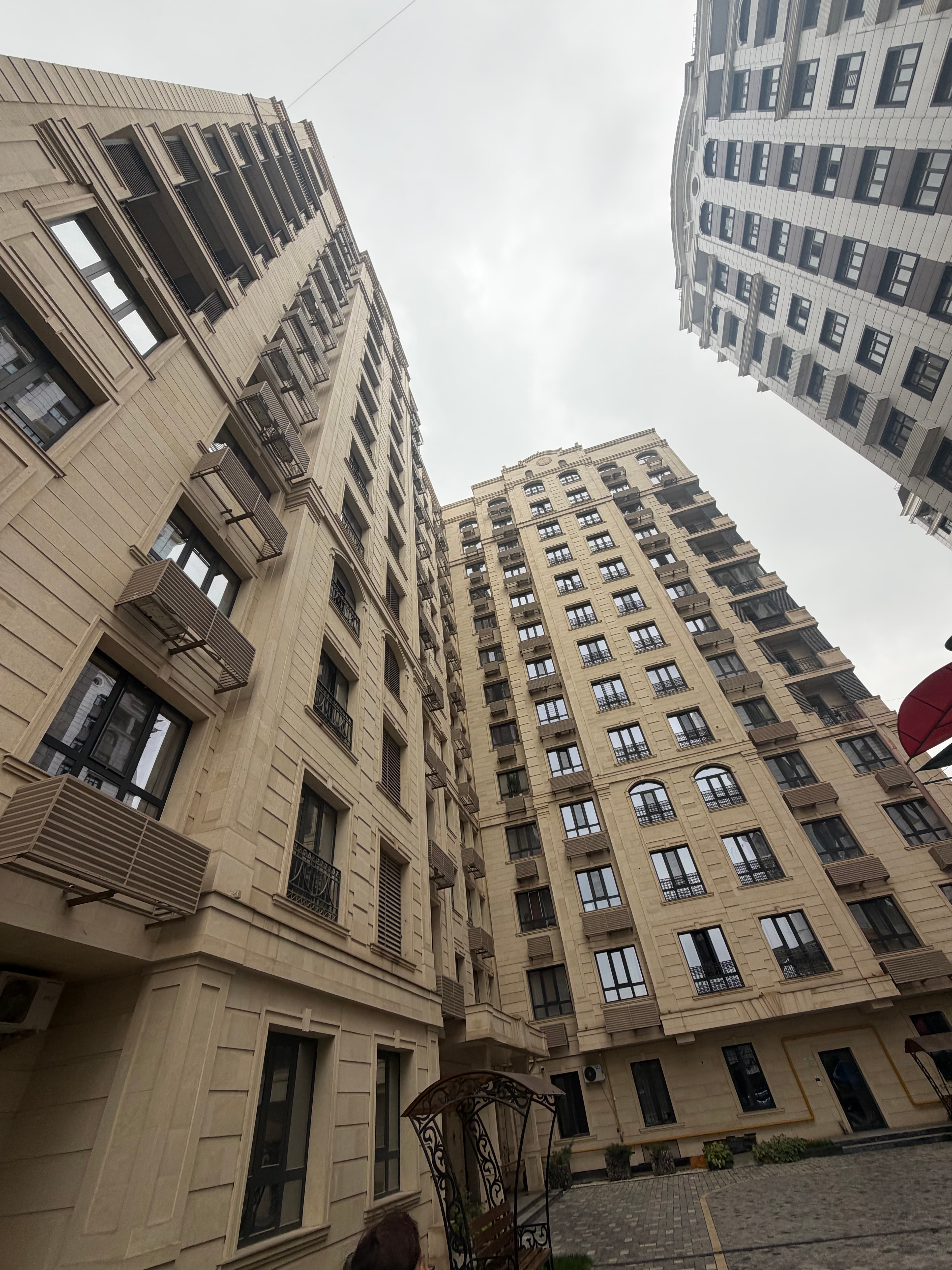 Элитка, 3 ком, 102 м2, этаж 5/12, ж/к Александрия (Alexandria), Сост: Евроремонт - фото 1