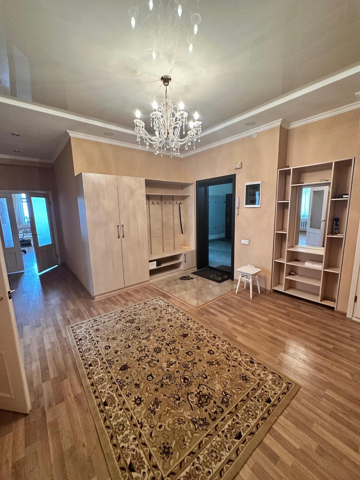 Элитка, 3 ком, 120 м2, этаж 8/10, Сост: Евроремонт - фото 15