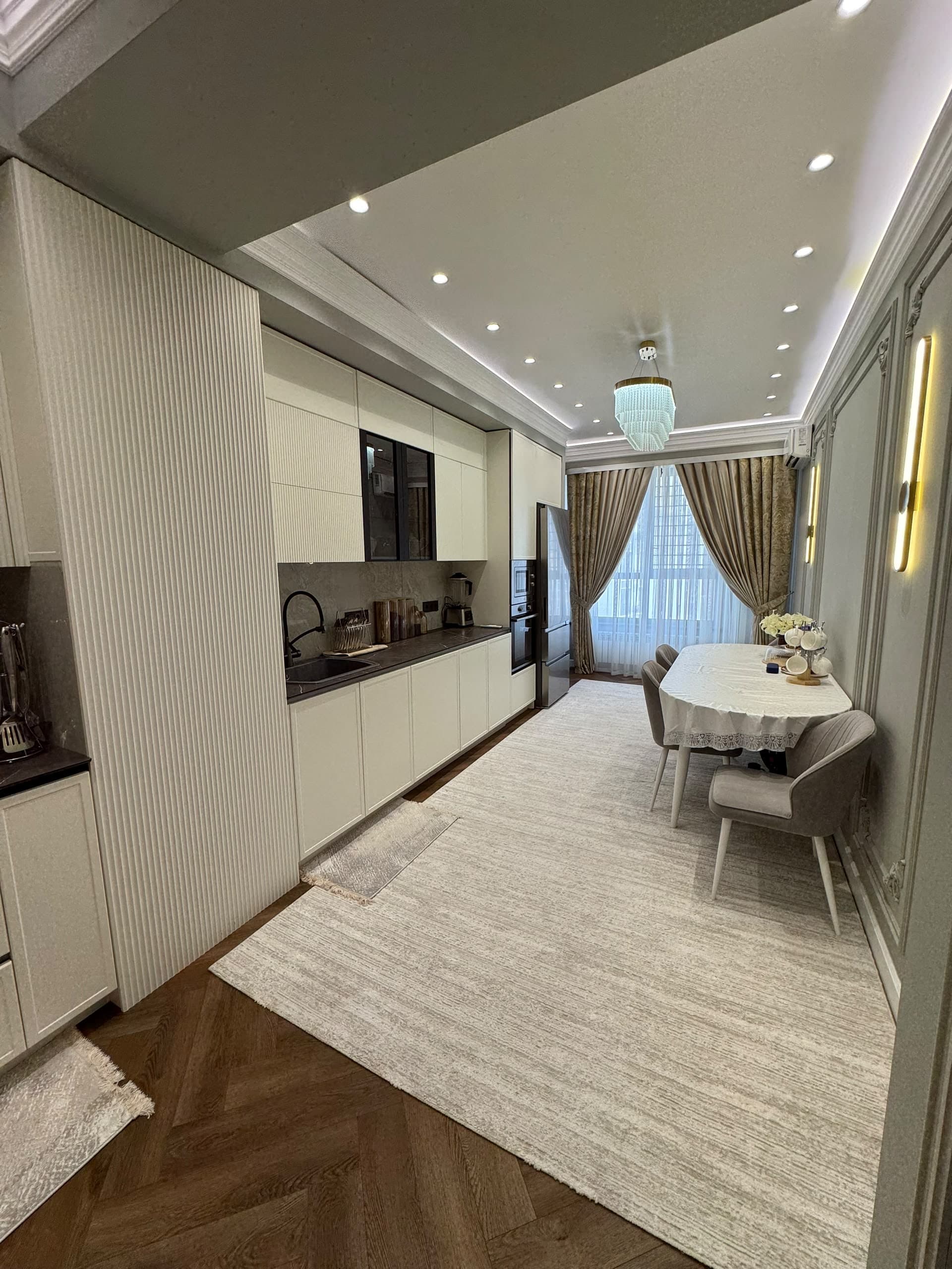 Продажа, Элитка, 3 ком, 131 м2, этаж 11/14, ж/к Нурзаман Сити (Nurzaman City), Сост: Евроремонт - фото 2