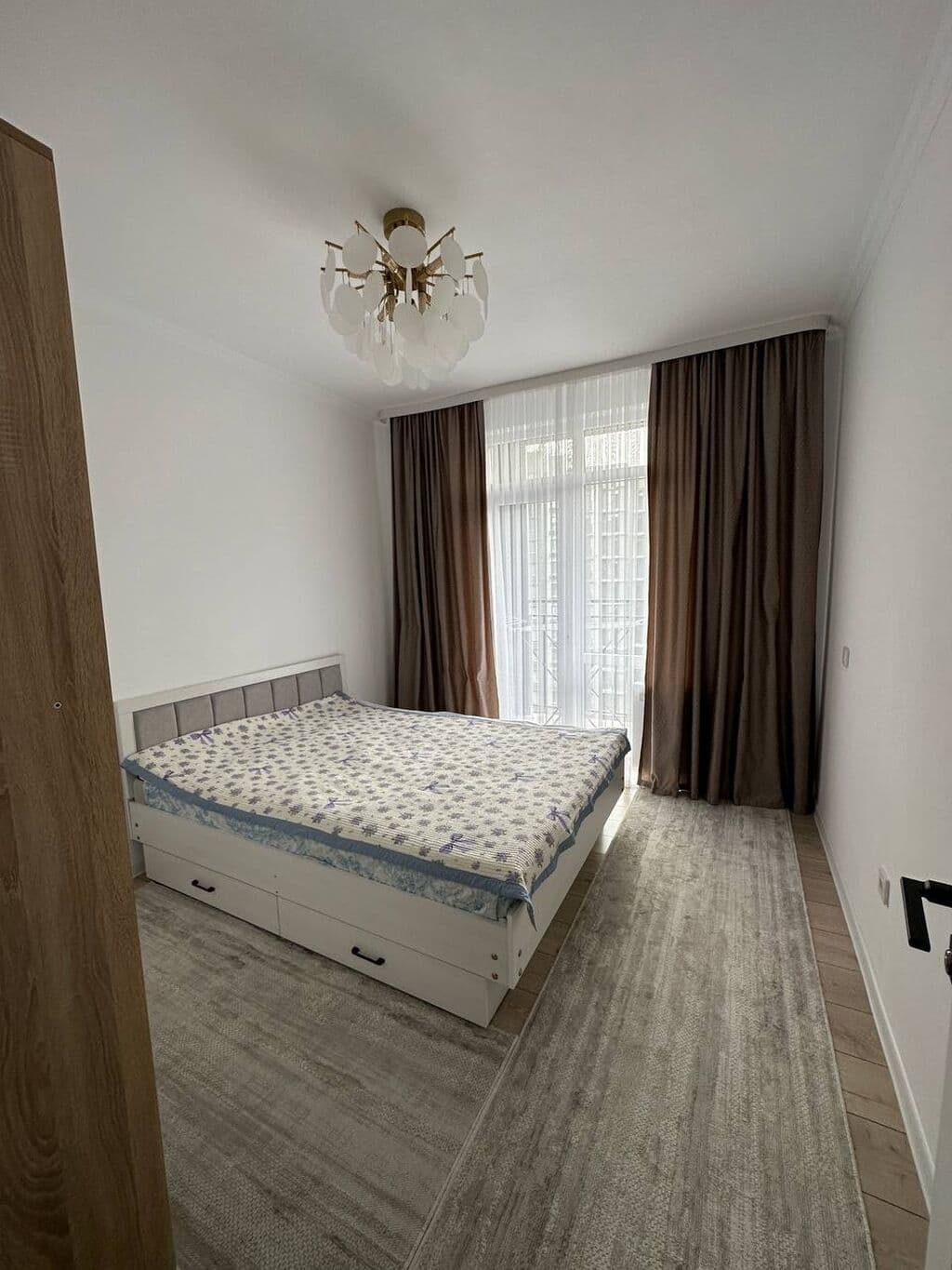Элитка, 73 м2, этаж 21/24, Сост: Евроремонт